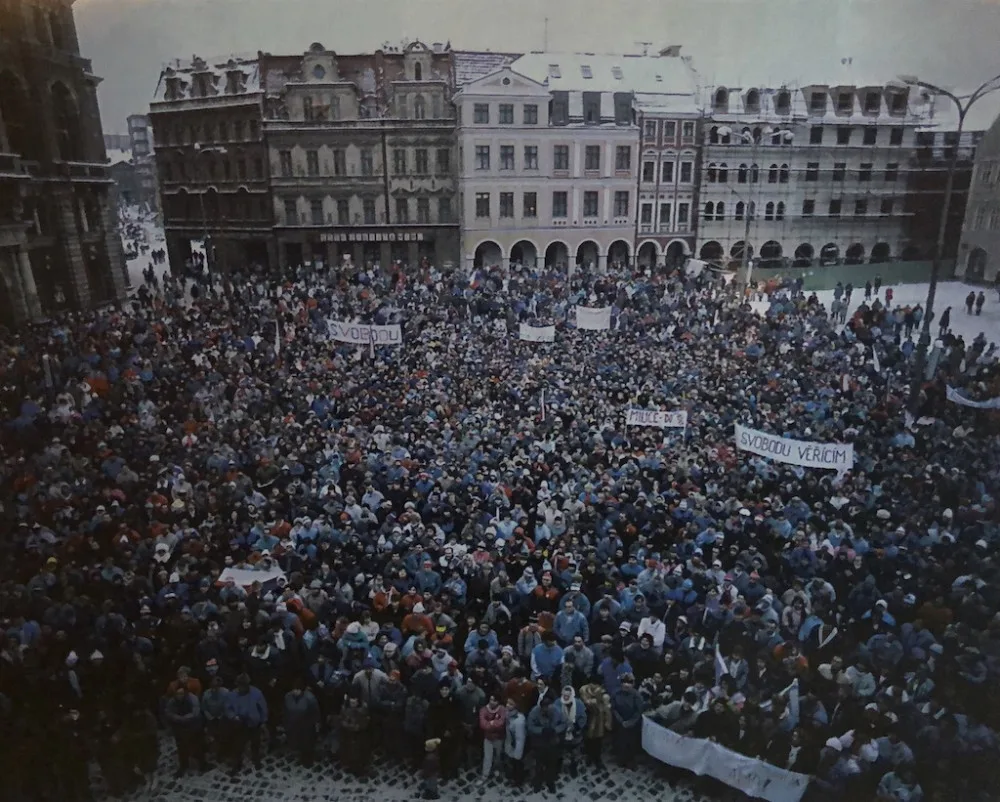 Sametová revoluce v Liberci