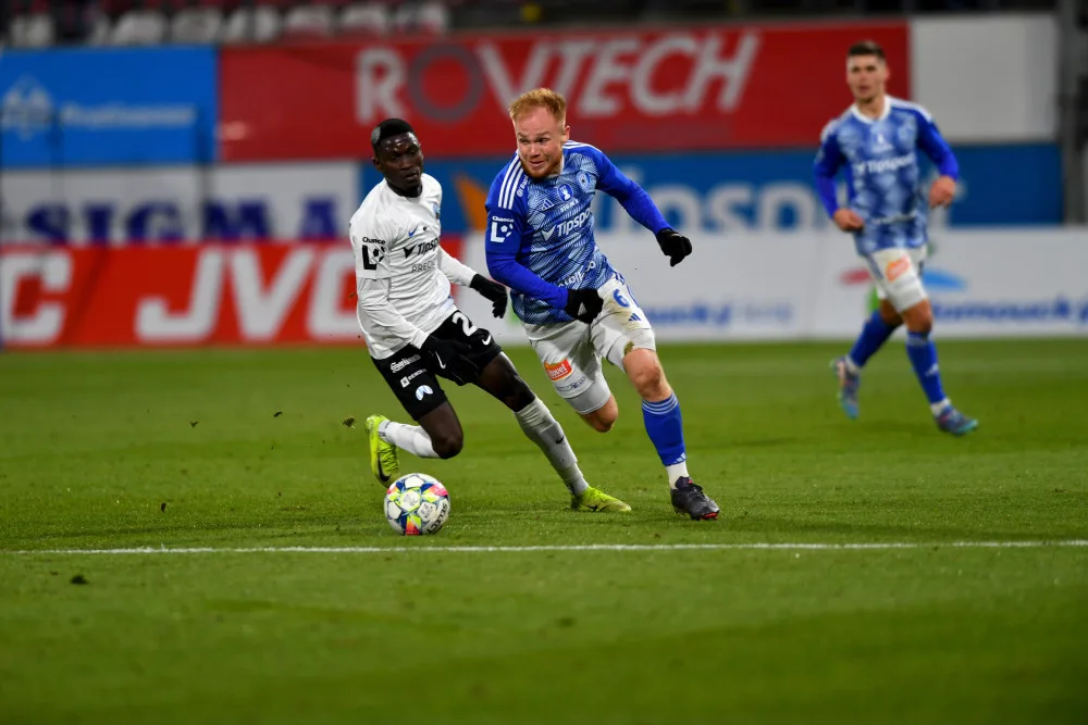 Slovan vyloupil Olomouc. Hattrickem zazářil Višinský