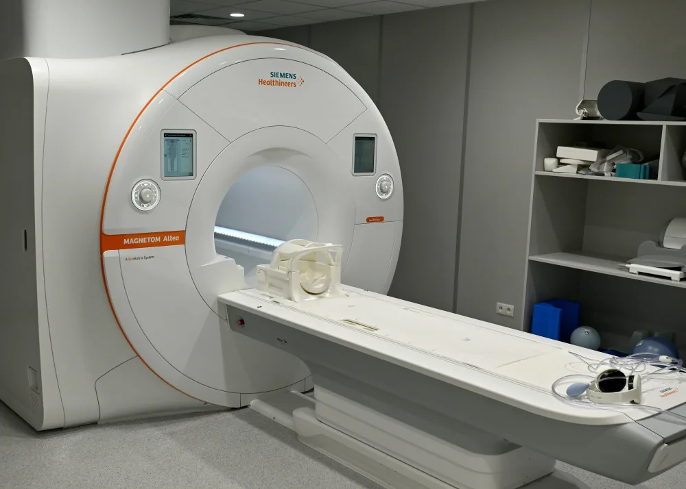 Pacientům v Liberci se zkrátí čekací lhůta na magnetickou rezonanci. Vyšetření bude možné absolvovat i v sobotu