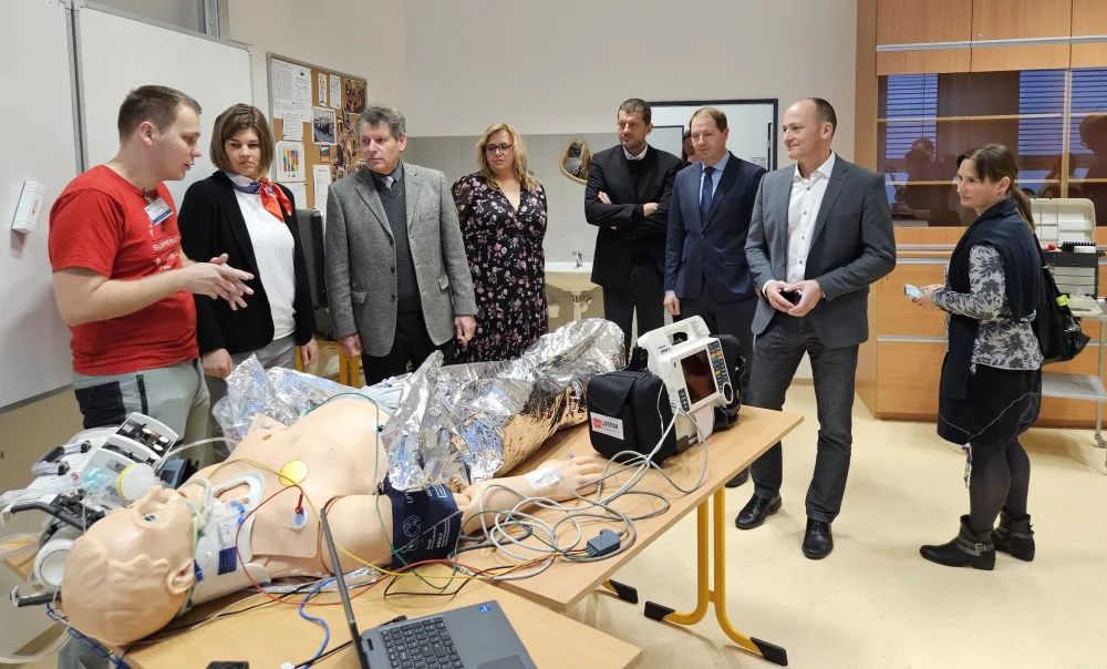 Turnovská zdravotnická škola získala nové Centrum odborného výcviku za 56,4 milionu korun