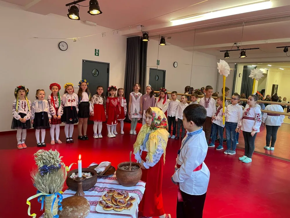 Moje první Vánoce mimo domov: Tradice ukrajinských dětí v České republice