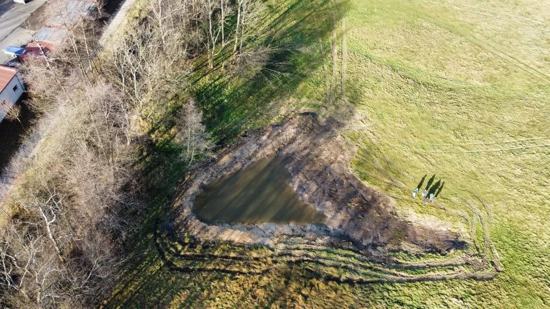 U Frýdlantu má pomoci zadržet vodu v krajině projekt za 5,5 milionu korun. Začínají díky němu vznikat tůně a mokřady