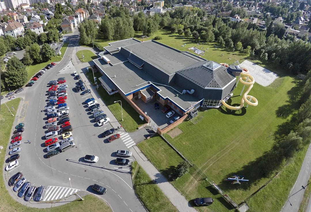 Jablonecký bazén je skvělou relaxační i sportovní alternativou