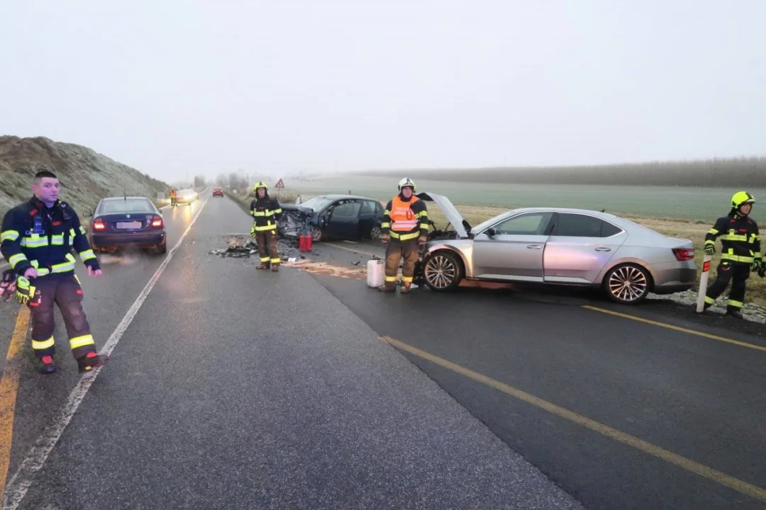 Čelní srážka u České Lípy, viník nadýchal 3,29 promile