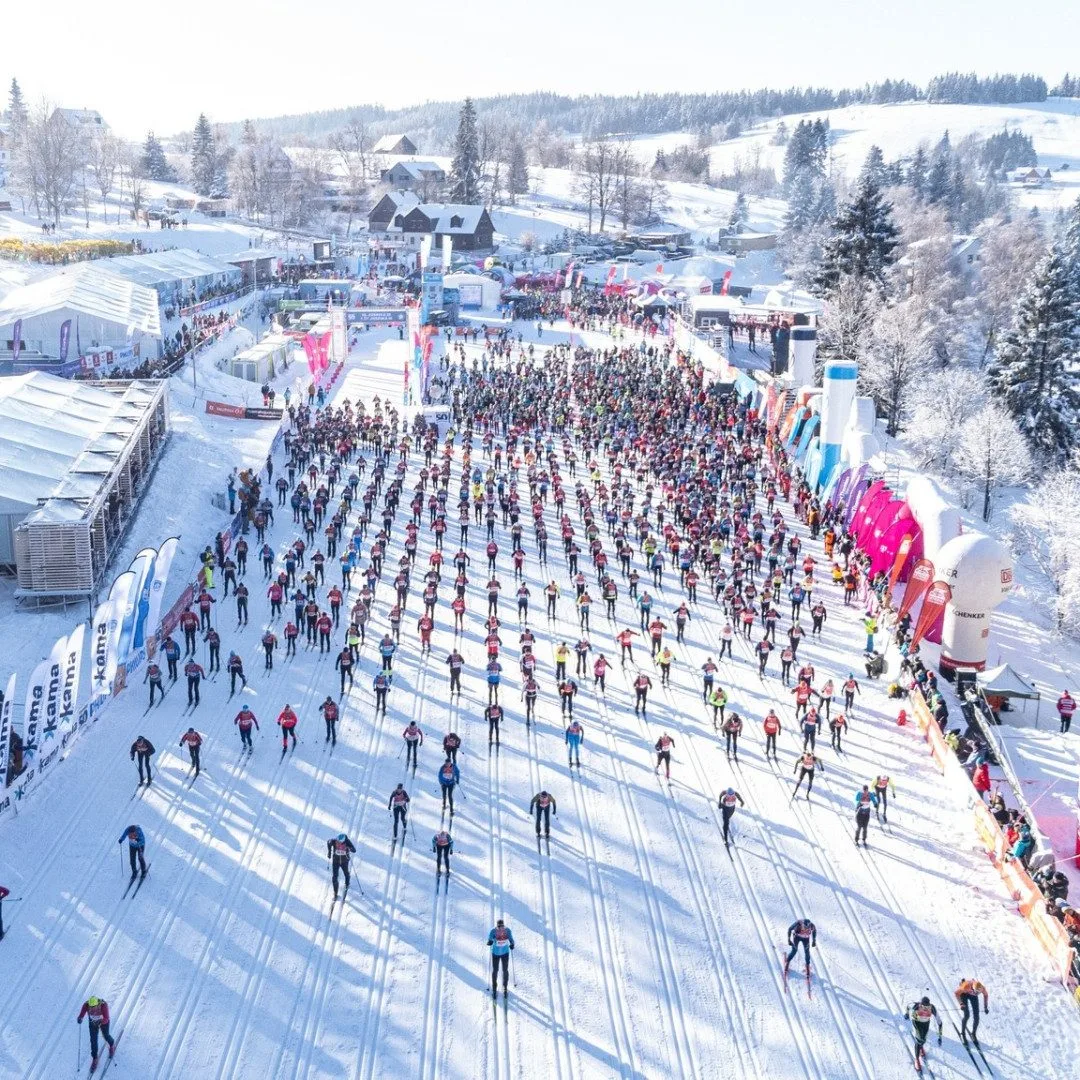 O víkendu bude kvůli Jizerské 50 omezený přístup do Bedřichova