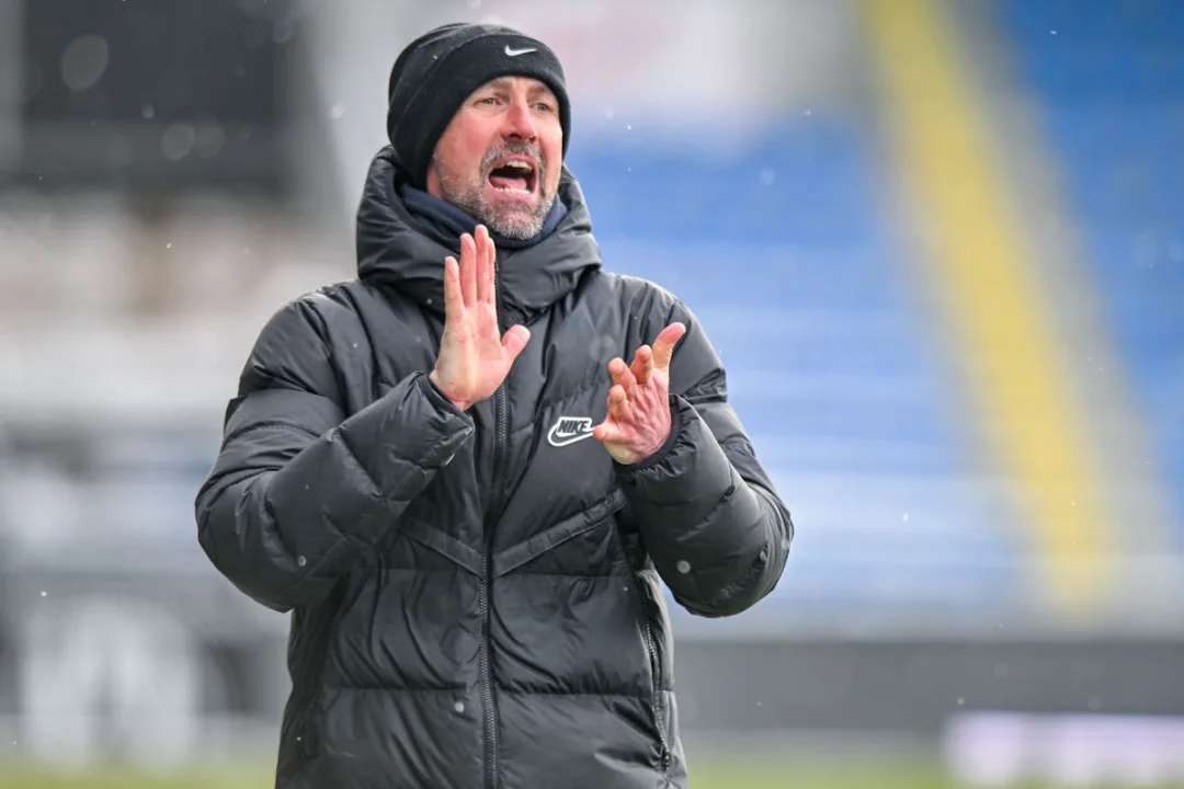 Vítěznou šňůru bychom potřebovali, řekl po Boleslavi trenér Slovanu Holeňák