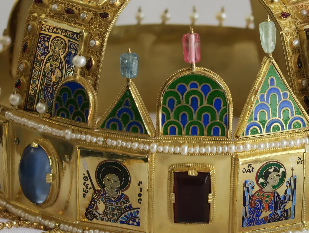 Turnovské muzeum vystaví repliku Svatoštěpánské koruny uherských králů