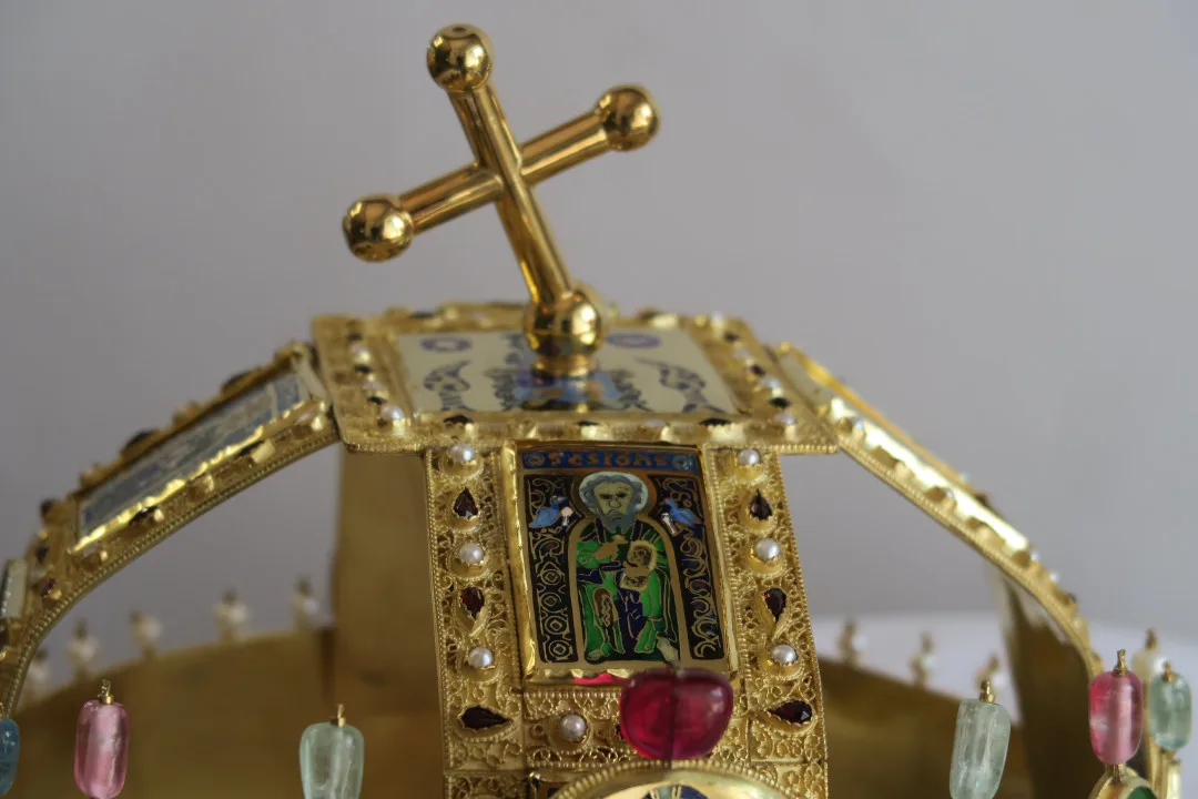 Turnovské muzeum vystaví repliku Svatoštěpánské koruny uherských králů