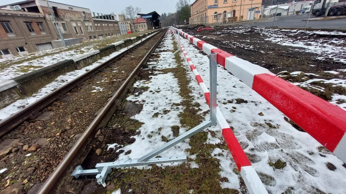 Proměna nádraží v Chrastavě a Hrádku nad Nisou pokračuje, v dubnu začne půlroční výluka vlaků