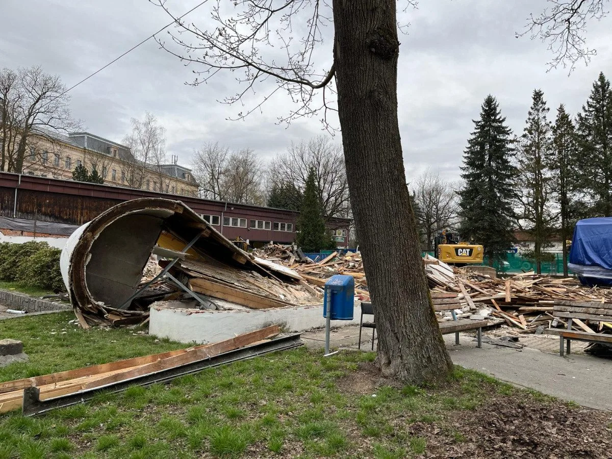 Technikův pavilon šel k zemi, město na místě postaví kopii za 41 milionů. Bude v ní infocentrum