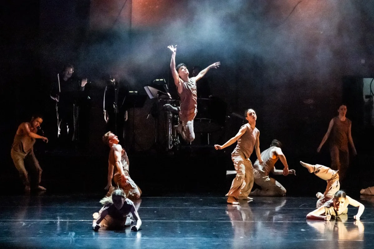 Balet libereckého divadla láká na nové představení Triangl. Je sestaveno ze tří zcela odlišných choreografií