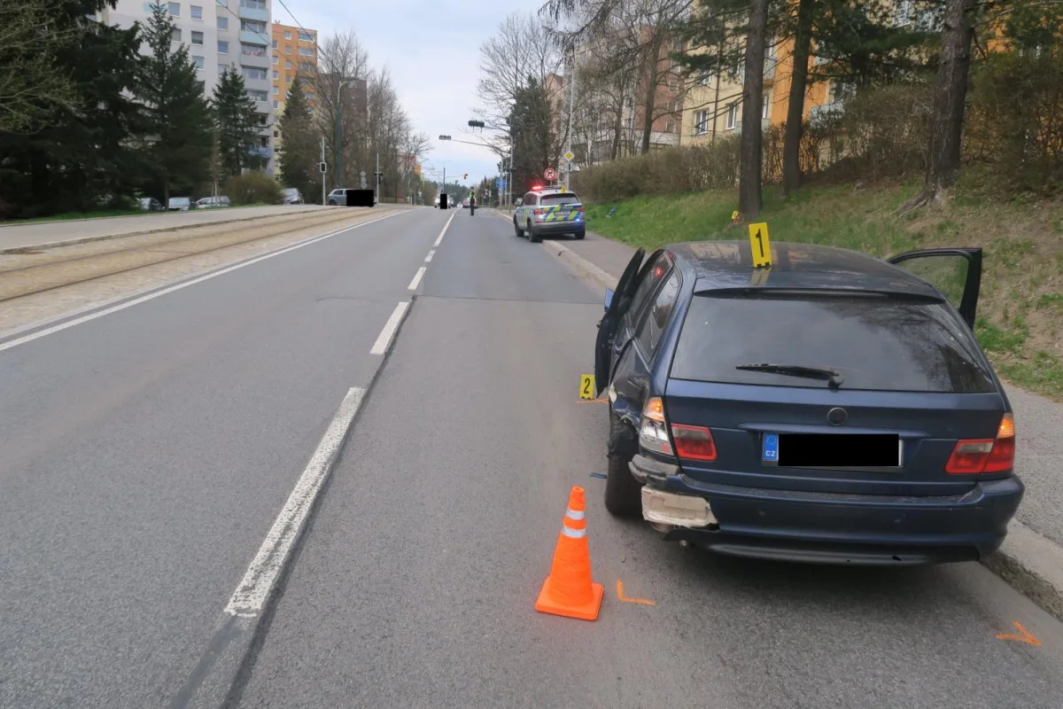 Se zákazy řízení ujížděl policistům v Jablonci i rychlostí 140 km/h. Skončil ve vazbě
