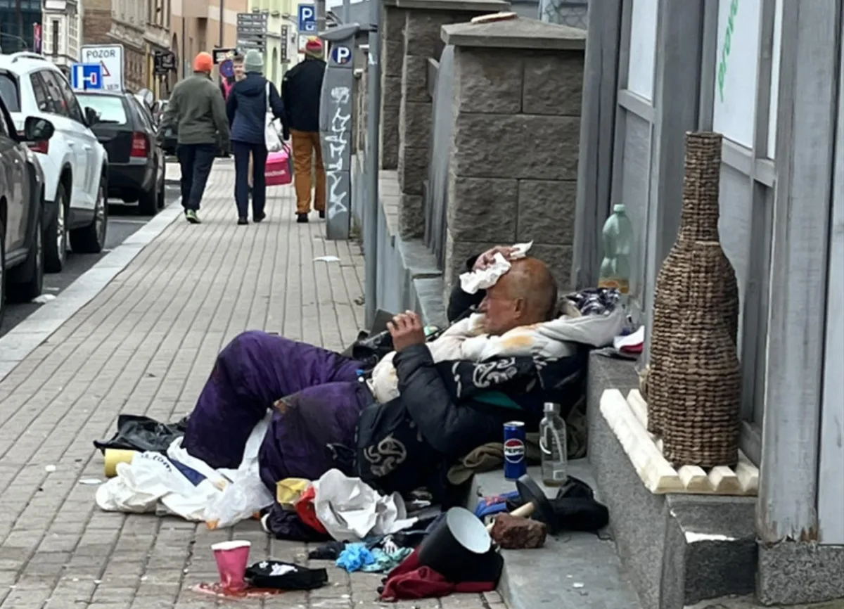 Liberec rozšíří vyhlášku o zákazu požívání alkoholu o zákaz táboření a bivakování