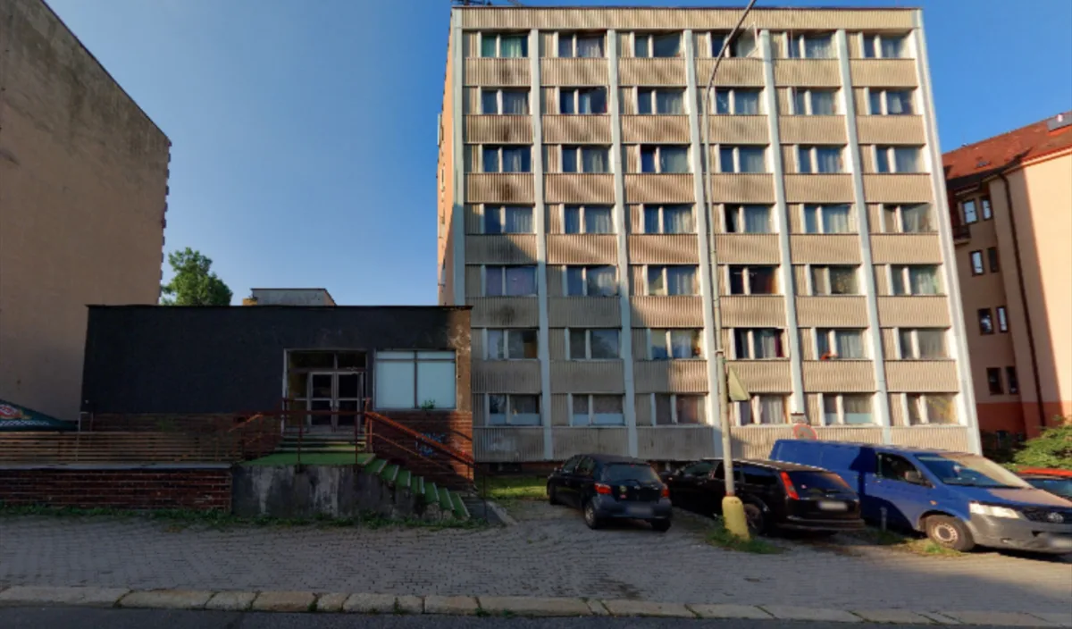 Jablonec ubytovnu Neptun zatím nekoupí, hlavně kvůli vysoké ceně
