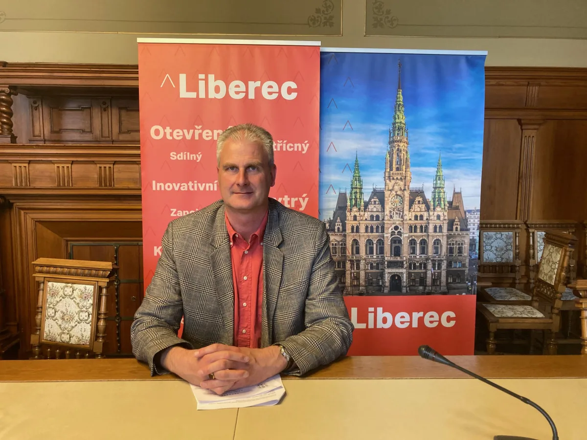 Mimořádné zastupitelstvo v Liberci k odvolání obviněného Šolce bude 19. května