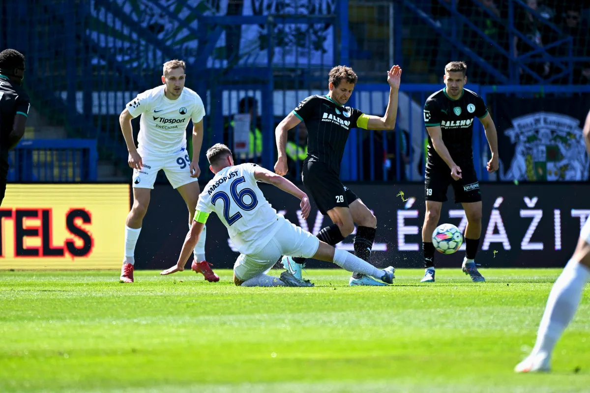 Výhra 1:0 nad Bohemians nestačila, Slovanu končí sezona