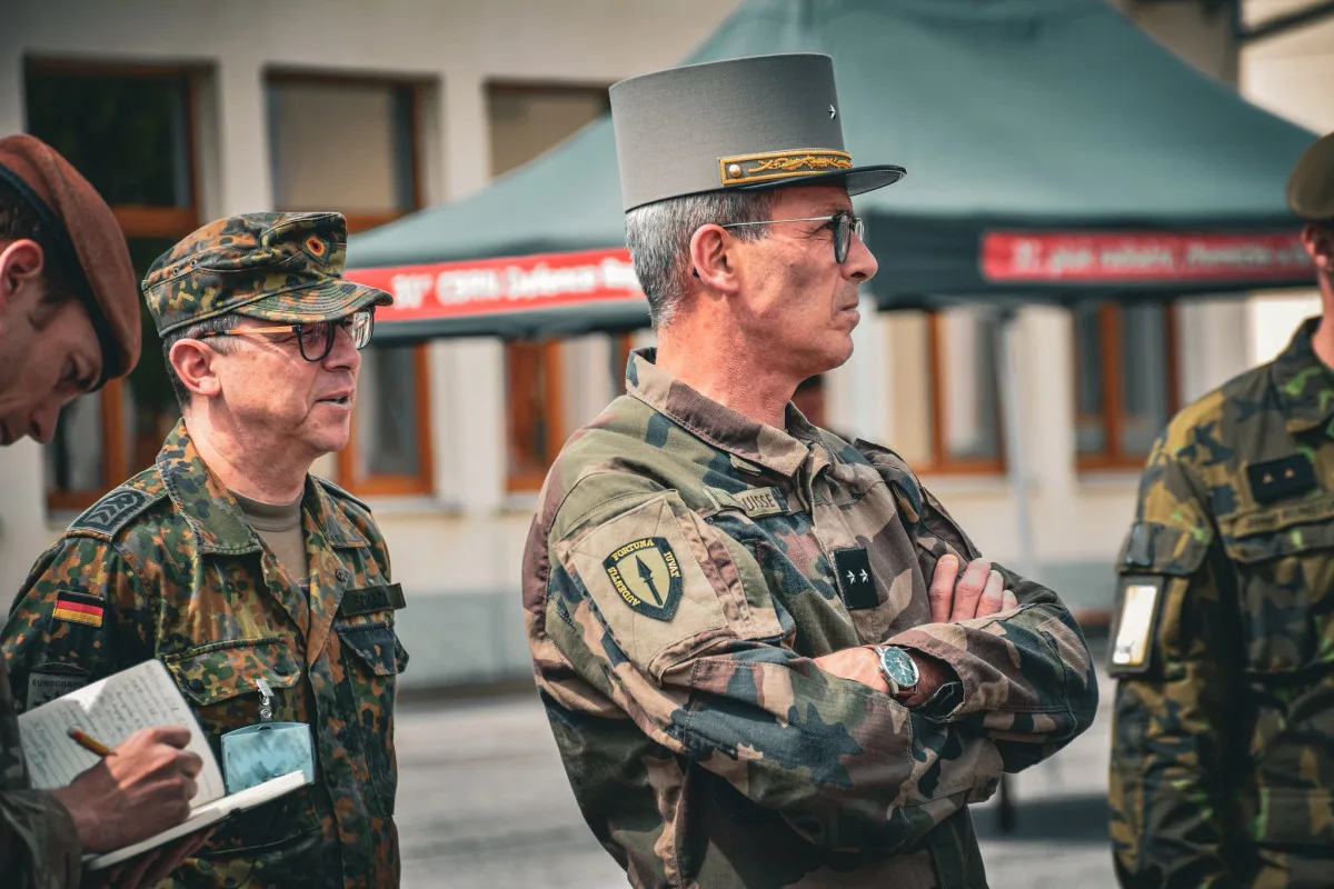 V kasárnách v Liberci cvičilo česko-britské velitelství velení spojencům z NATO