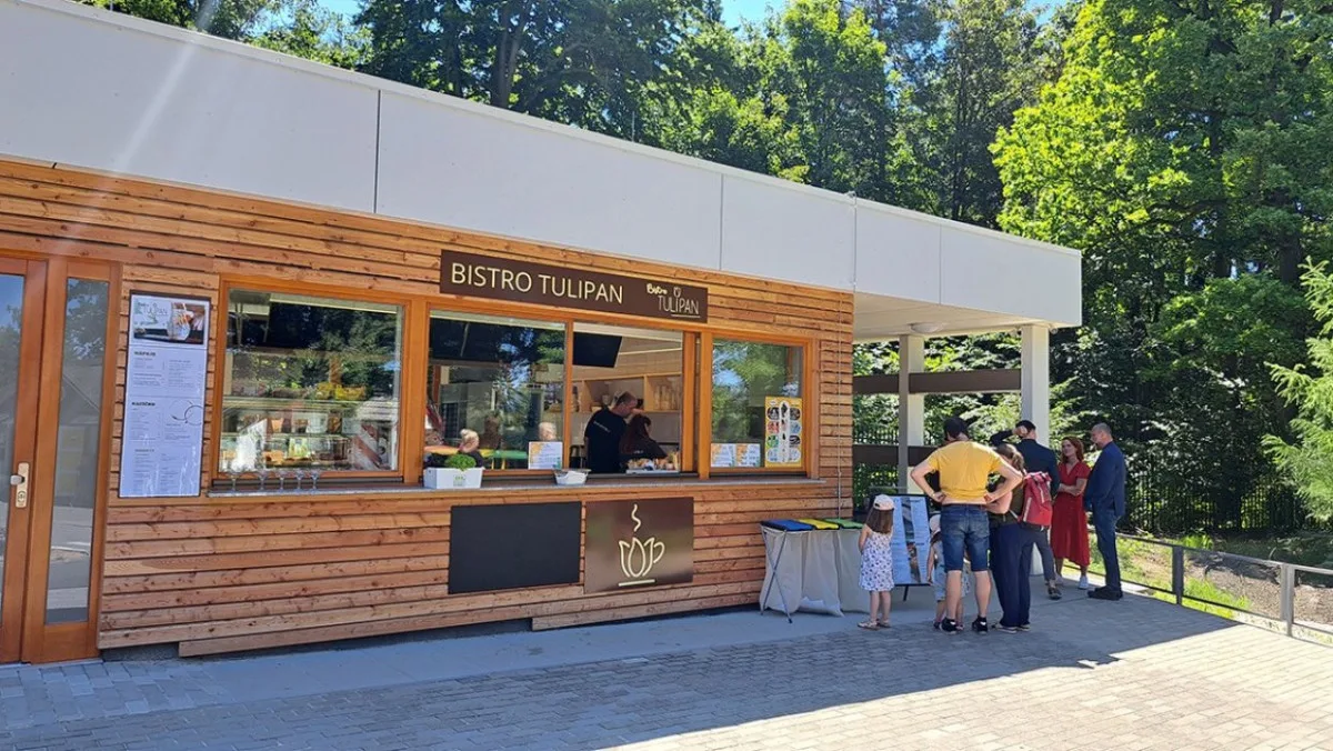 Pro návštěvníky i kolemjdoucí. V dětském koutku v Liďákách je nové moderní bistro