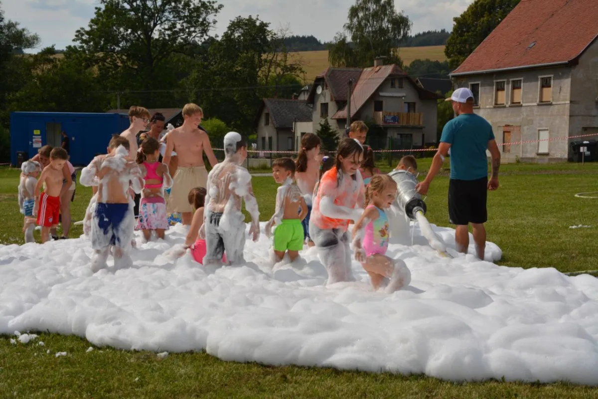 Novoveský festival opět přivítá rodiny, kapely i milovníky piva