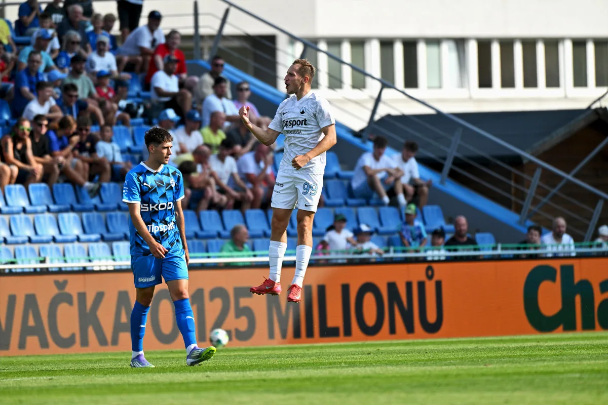 Slovan remizoval ve strhujícím utkání v Mladé Boleslavi 3:3