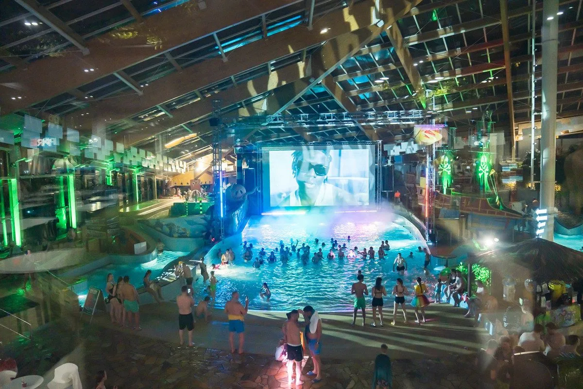 Aquapalace Praha zve na Letní Silvestr