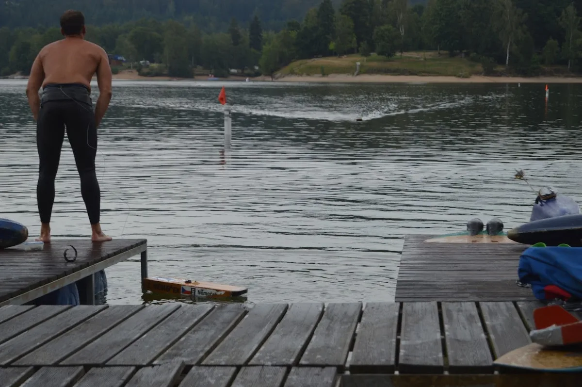 Liberecký Aqua klub pořádá v sobotu MČR v orientačním potápění.