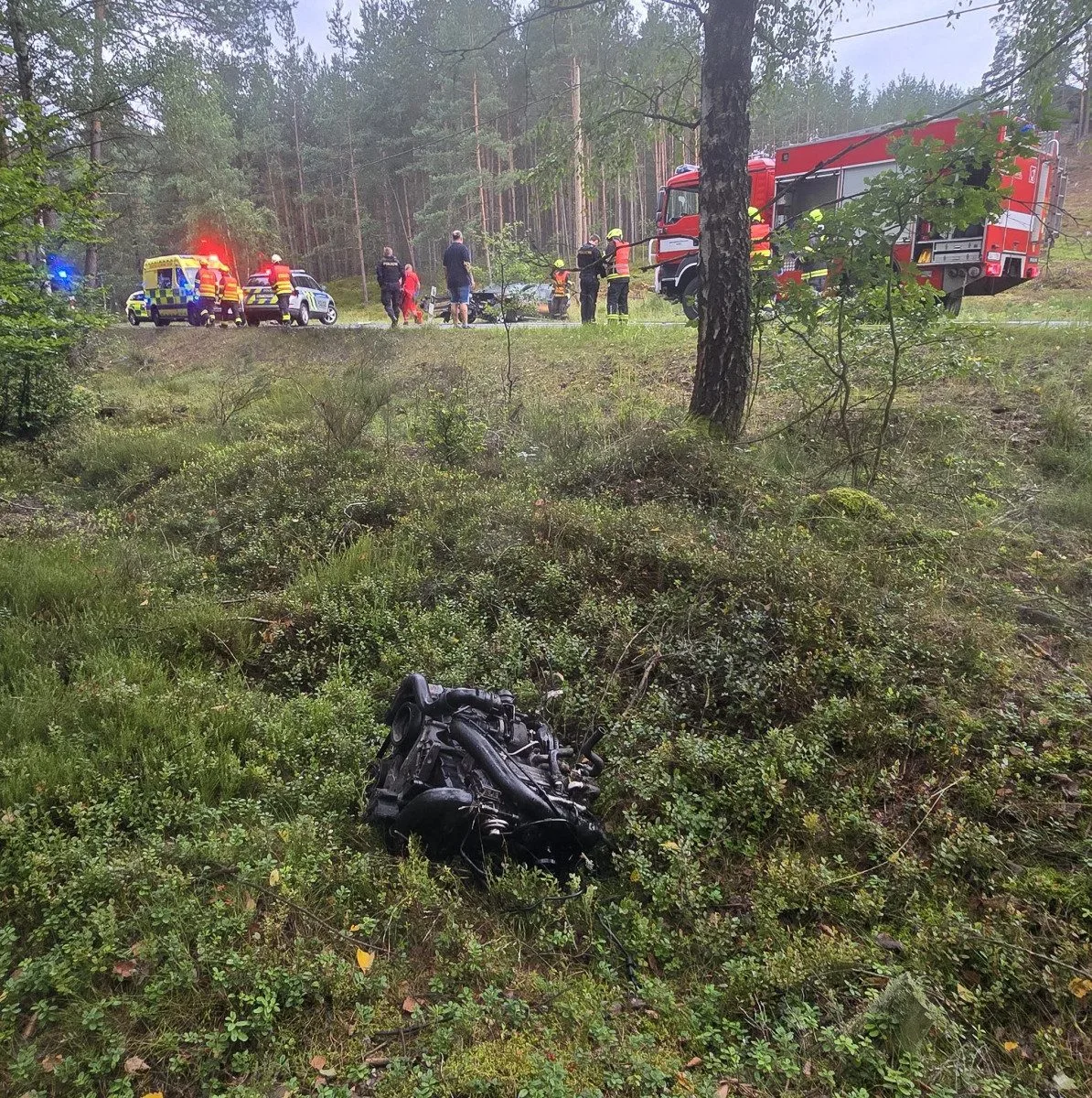 Vážná nehoda v Hradčanech na Českolipsku. Řidičku transportoval do nemocnice vrtulník