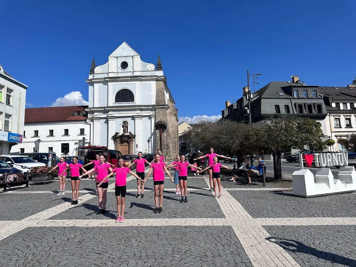 Taneční škola ILMA na první školní den roztančila Turnov