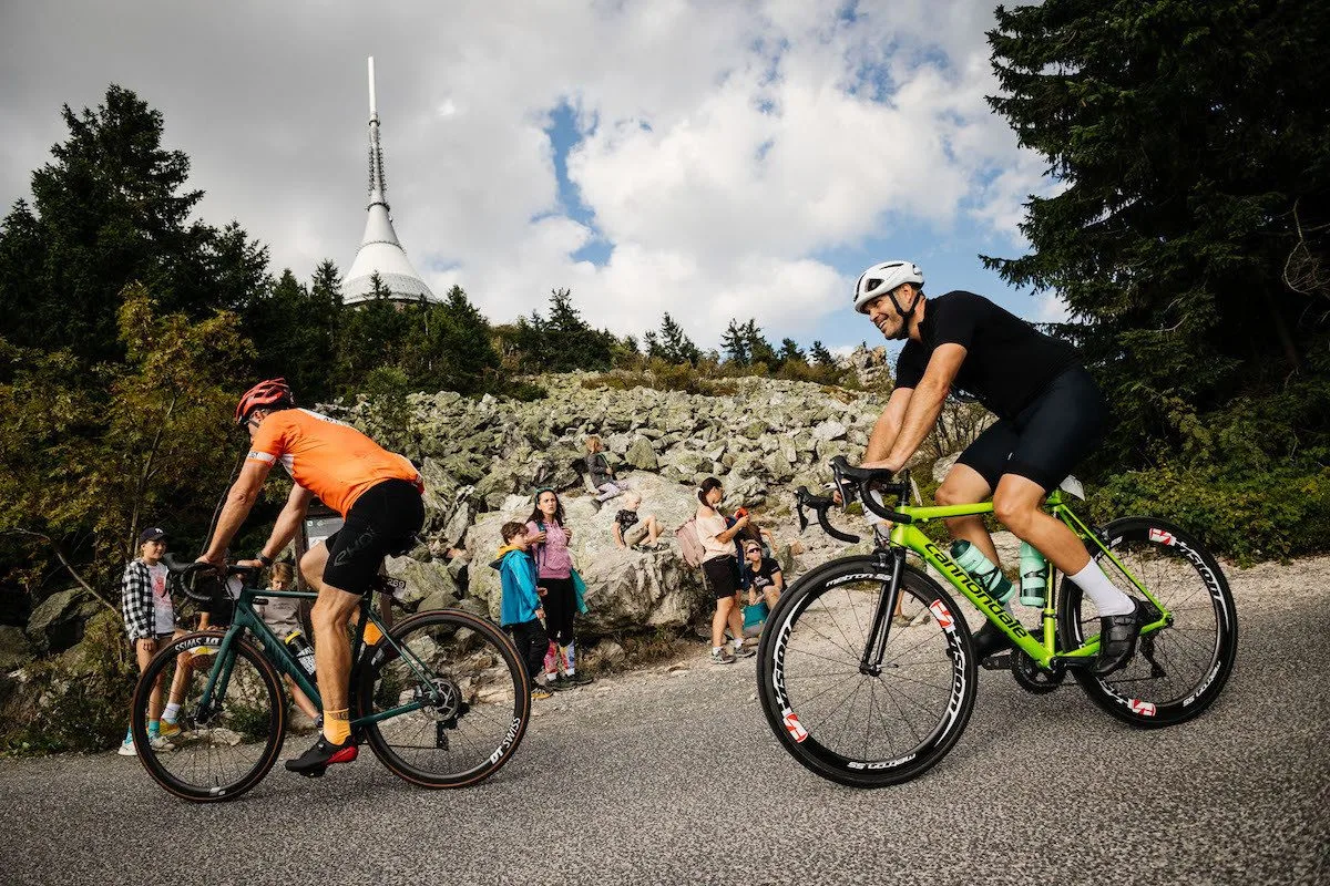 Poslední monument sezony. Závod Road Classics projede Libereckem, finiš na Ještědu