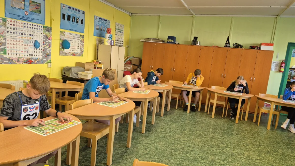 Čtvrťáci v Libereckém kraji opět získávají své první „řidičáky“