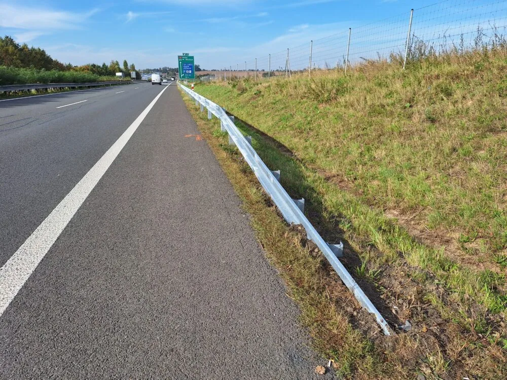 Začíná oprava dálnice D10 mezi Ohrazenicemi a Svijany