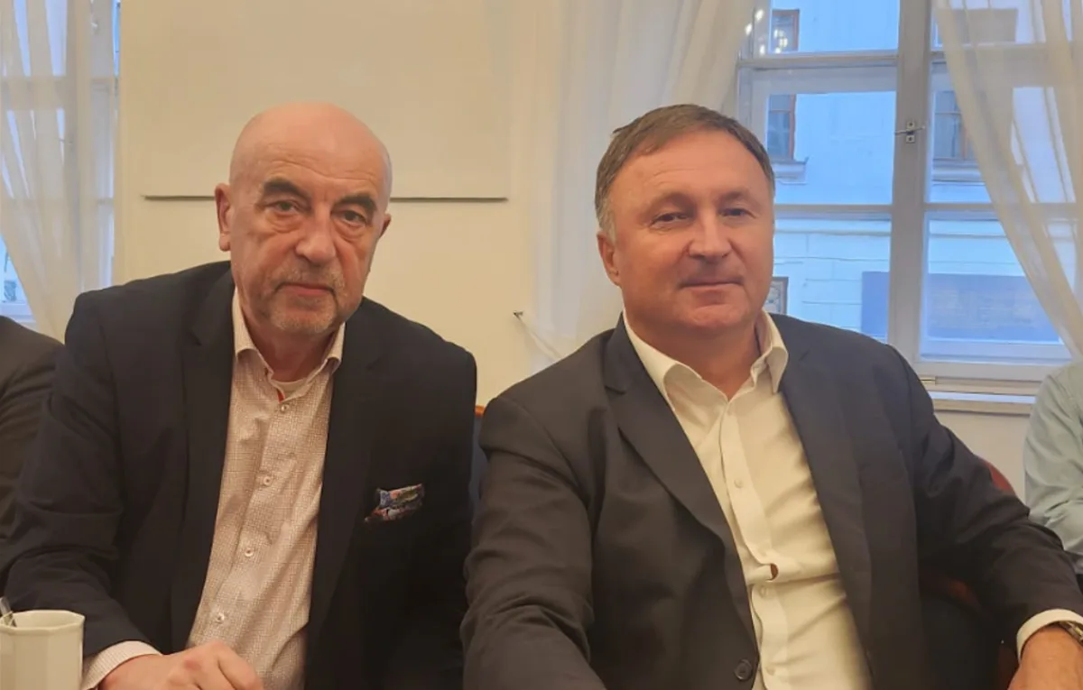 Dosavadní poslanci za SPOLU Petr Beitl a Vít Vomáčka se nově do Sněmovny nedostali.
