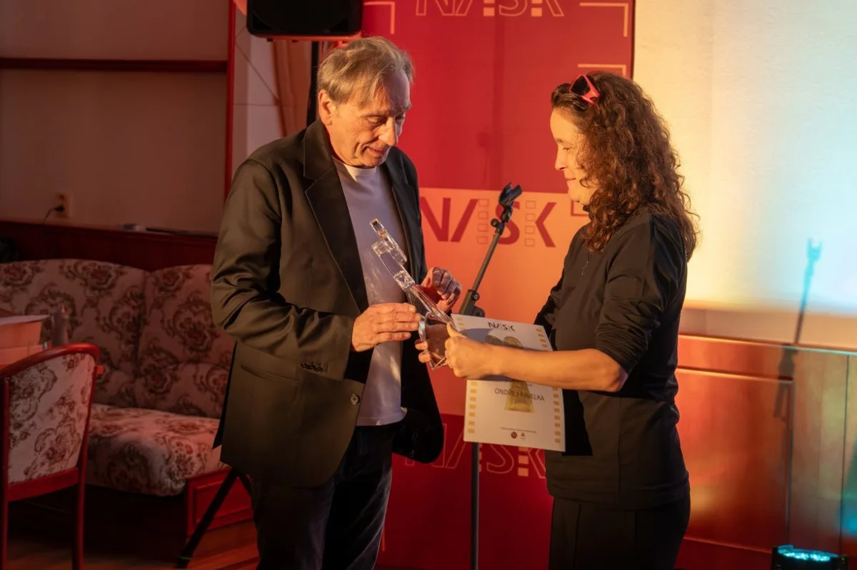 Kinaři ocenili v Novém Boru hvězdy českého filmu. Cenu si tam převzali Mádl či Pavelka