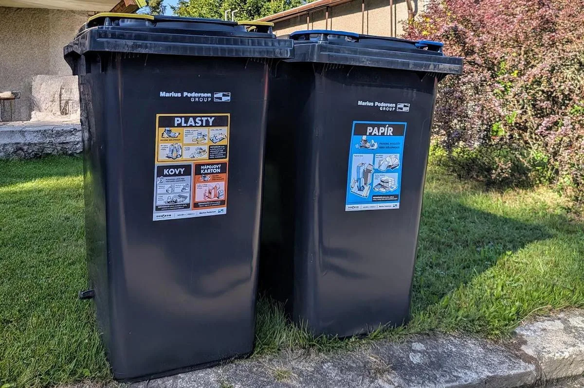 Lidé v Lípě budou třídit u domů. O nádoby zatím požádalo 1300 domácností