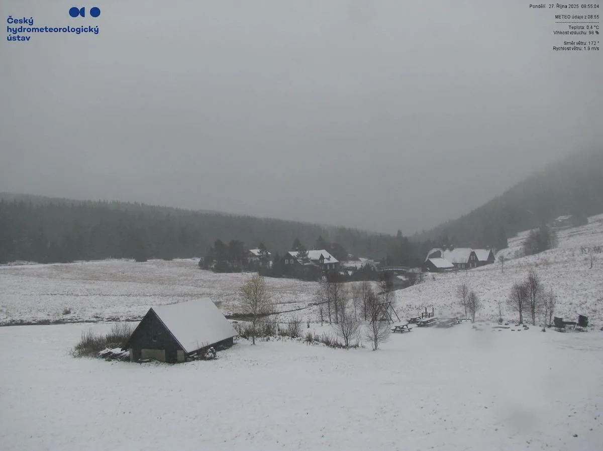 Jizerky a Krkonoše zasypal první sníh. Dlouho ale nevydrží