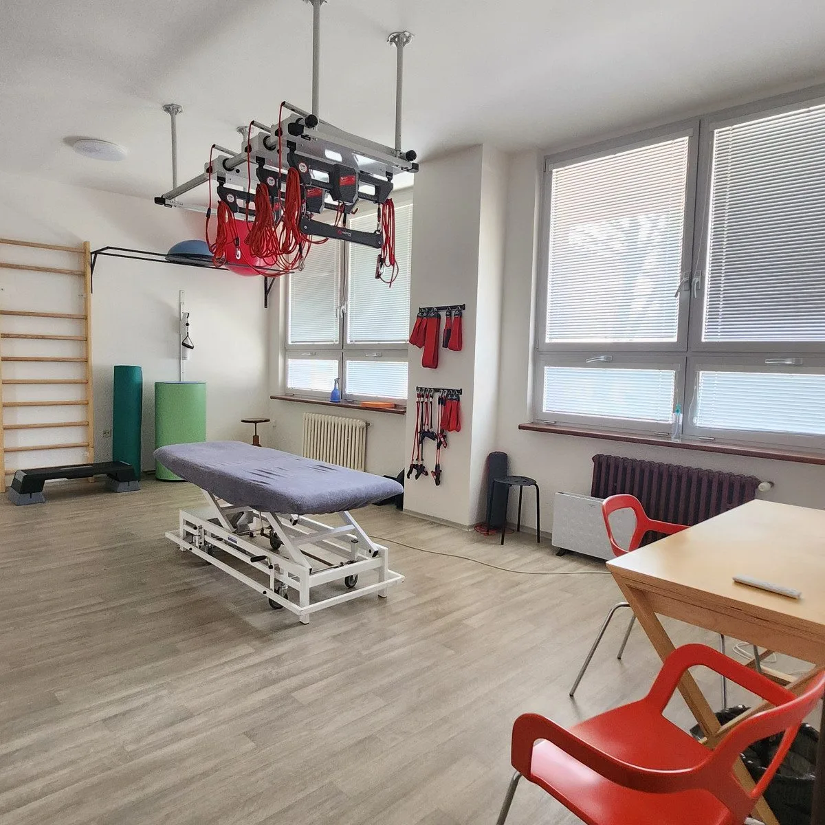 Komplexní služby a individuální přístup. Děláme rehabilitaci dostupnou, zní ze SAREMY