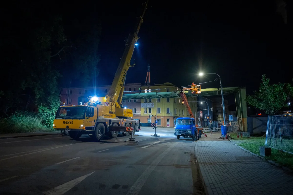 Nevzhledné nadzemní parovody jsou v Liberci minulostí. Teplárna dokončila jejich výměnu