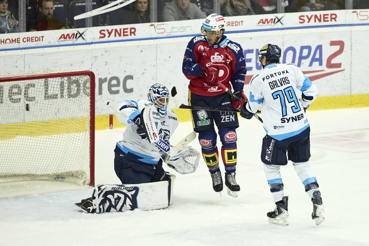 Tygři srazili Pardubice i potřetí v sezoně, tentokrát 4:2