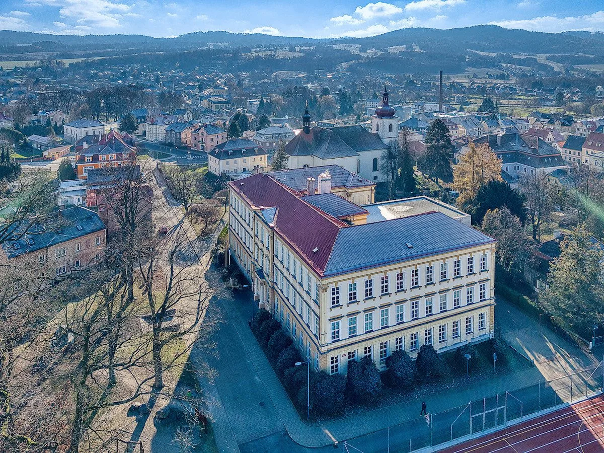 Školy, vodovod i Bekon. Hrádek zainvestuje do rozvoje víc než výrazně větší města