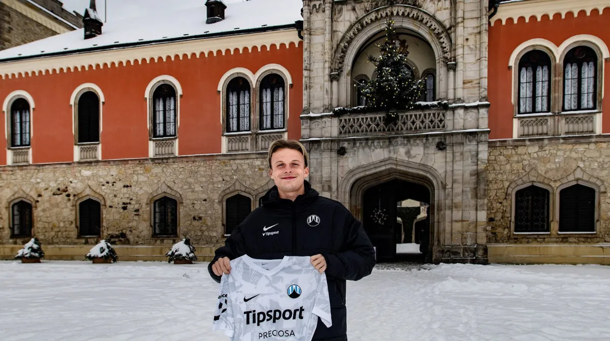 Další posila pro Slovan Liberec. Z Pardubic přichází záložník Vojtěch Sychra