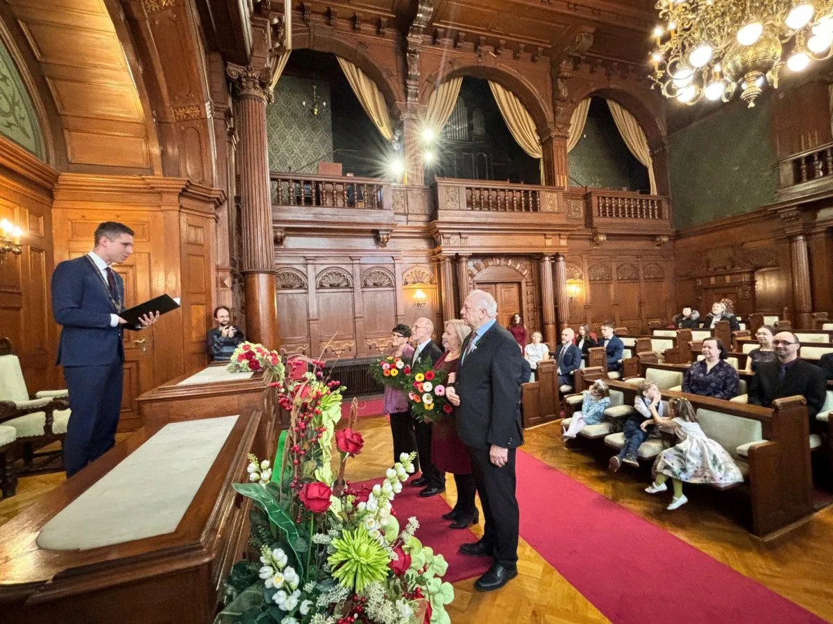Dvojitá zlatá svatba sester z Liberce. Nechyběly slzy dojetí, tradiční ano ani prstýnky
