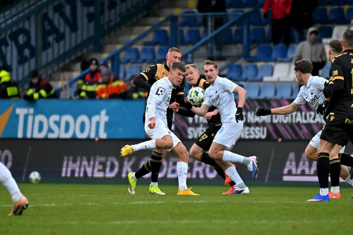 Slovan U Nisy porazil Baník. Jediným gólem rozhodl Mahmić