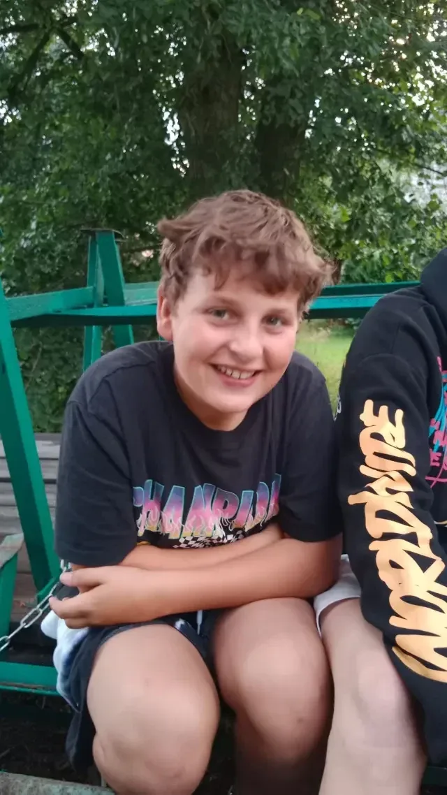 Vrah ze Smržovky jim zabil rodiče. Zajistit budoucnost může Karolíně (17) a Josefovi (14) sbírka