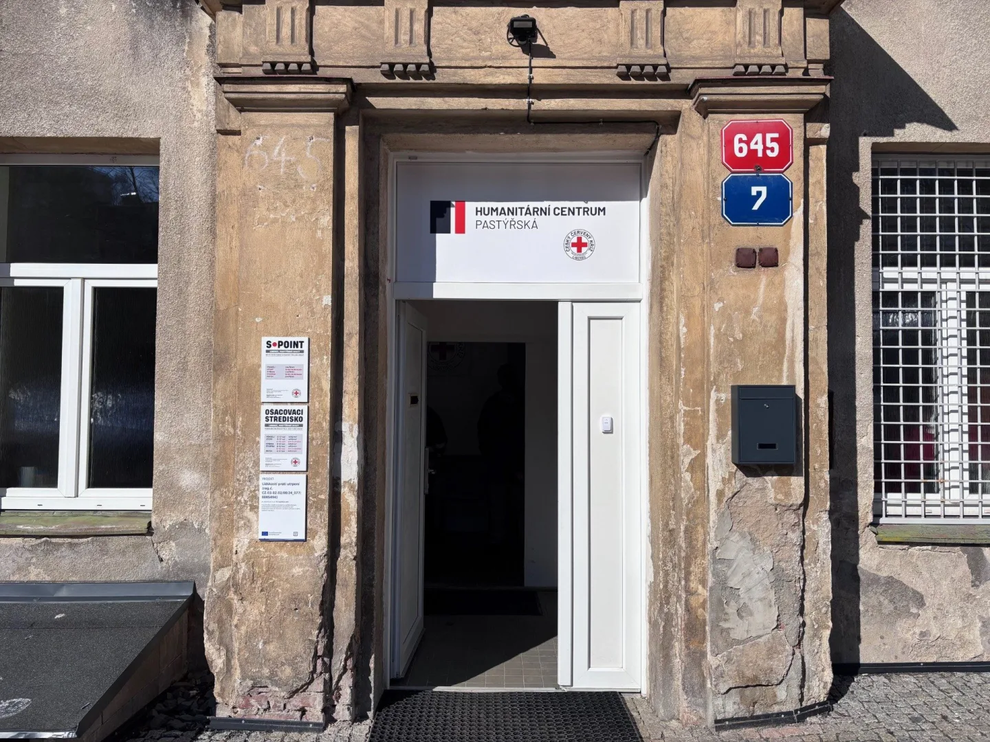 Sprcha, trocha jídla, oblečení a lékařská pomoc. Liberec má nové centrum pomoci bezdomovcům