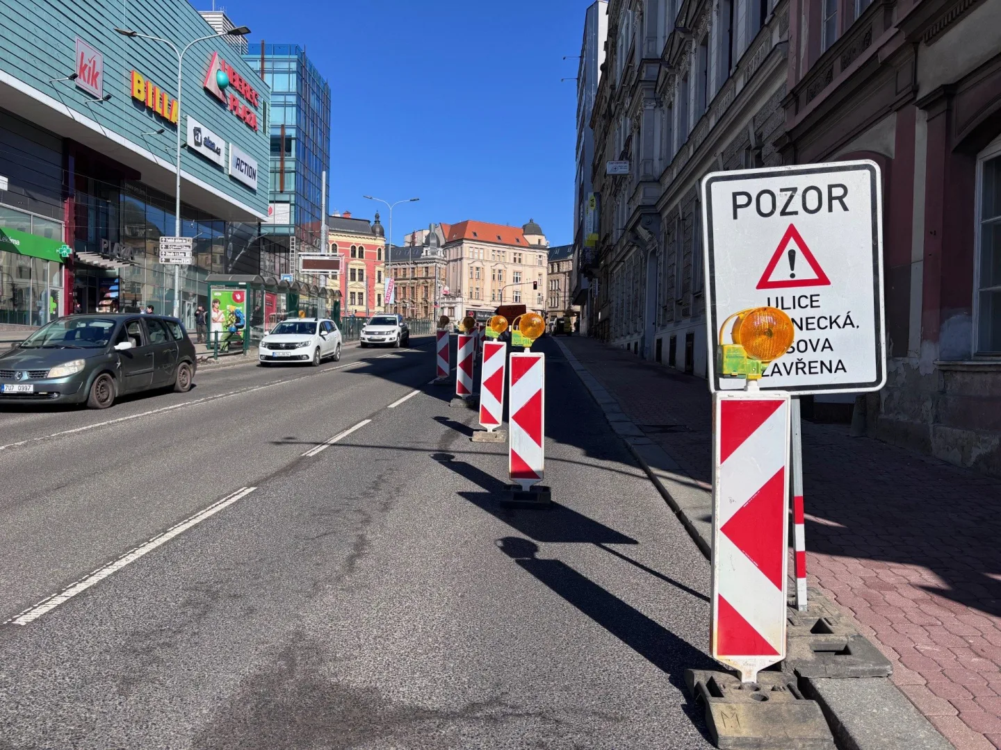 Liberecká únikovka začala. Řidiči hledají, kudy mohou projet