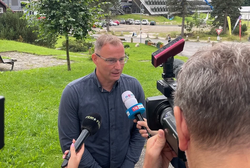 Už to mělo být dávno, řekl k odvolání ředitele KRNAP starosta Harrachova Vašíček