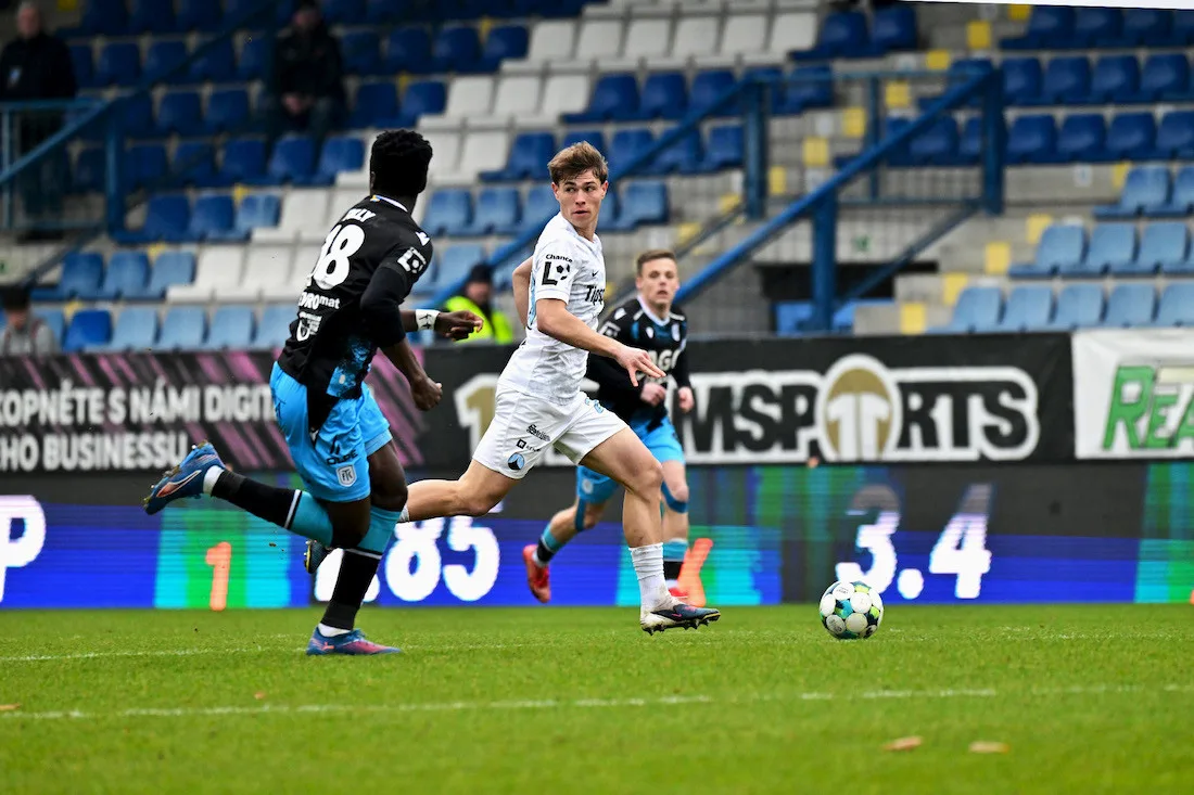 Slovan remizoval s Teplicemi. Prohru v závěru z penalty odvrátil Rus