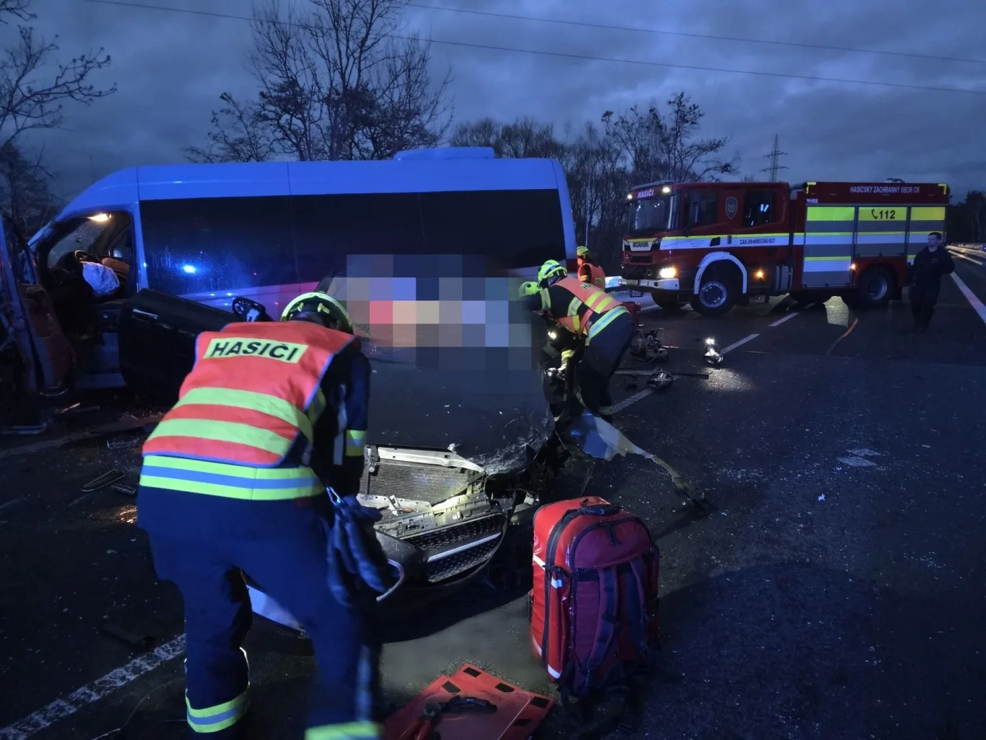 Řidič při tragické nehodě u České Lípy vyjel do protisměru asi při předjíždění