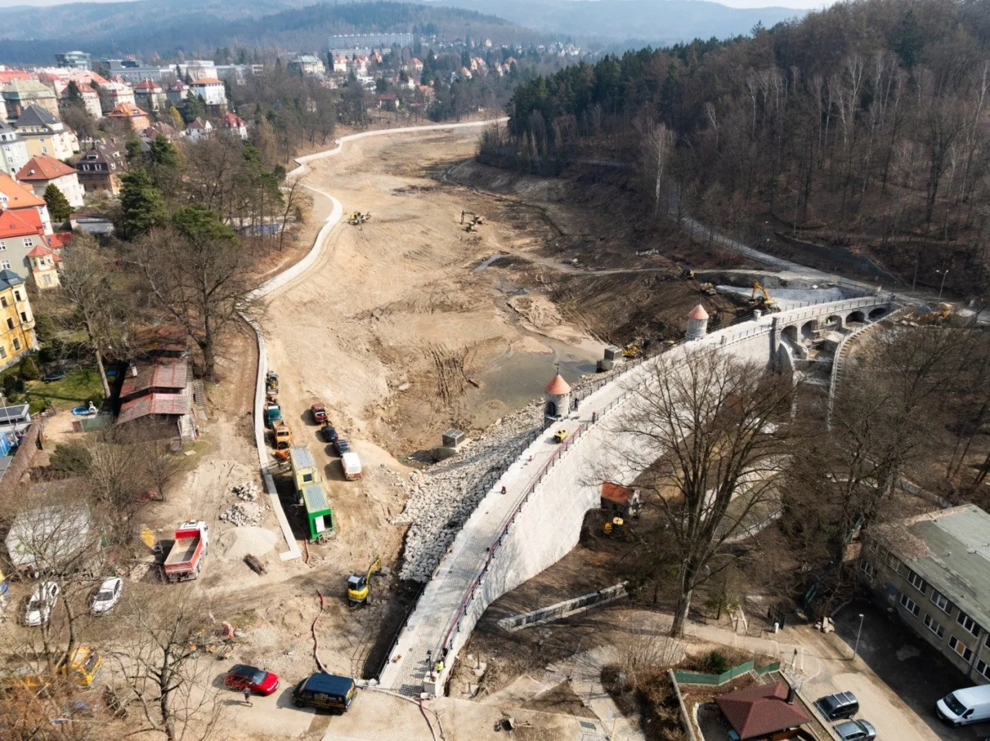 Liberecká přehrada je znovu ve hře. Téměř čtyřletá rekonstrukce končí, začne napouštění