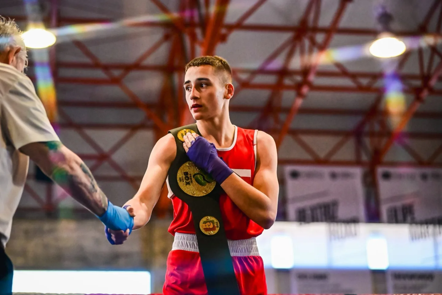 Patnáctiletý mistr ČR v boxu je z České Lípy. Obrovský talent teď trénuje v Anglii